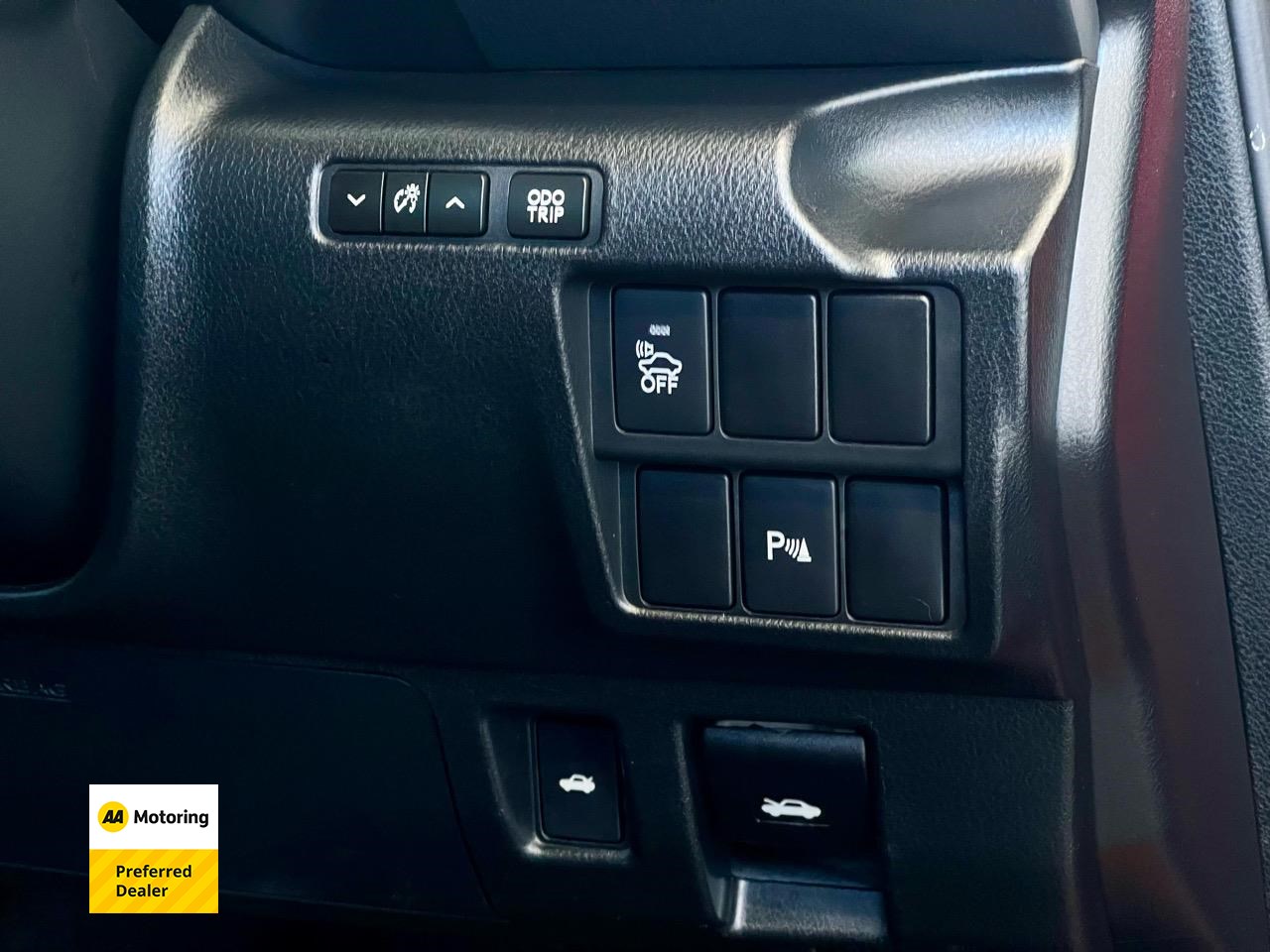 2014 Lexus IS 300h