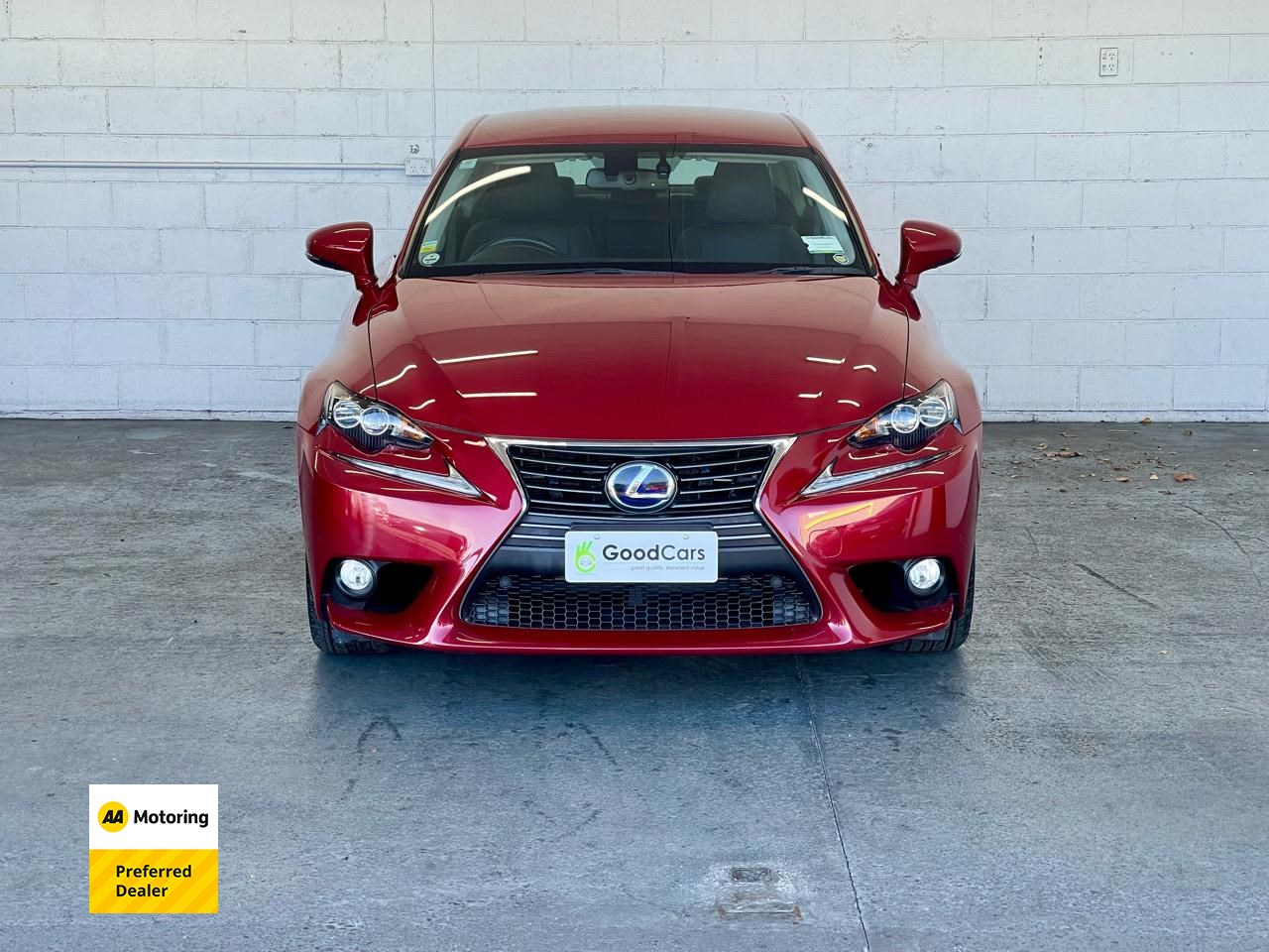 2014 Lexus IS 300h