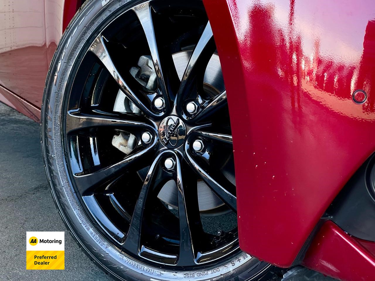 2014 Lexus IS 300h