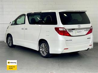 2014 Toyota Vellfire - Thumbnail