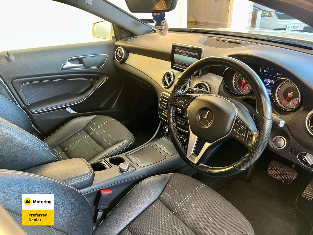 2015 Mercedes-Benz GLA 180