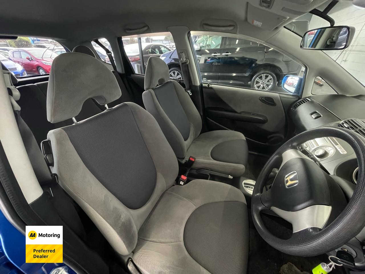 2006 Honda FIT