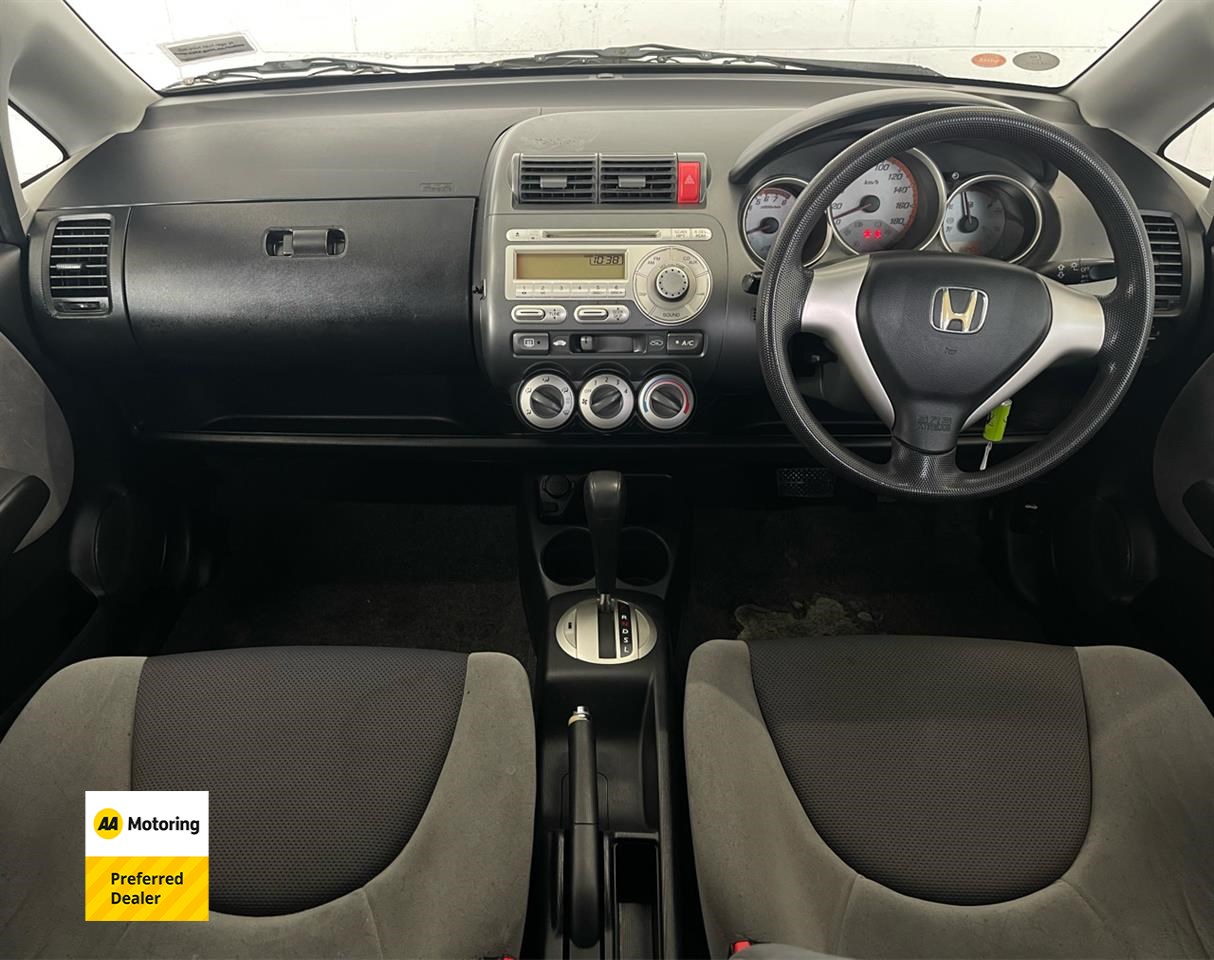 2006 Honda FIT