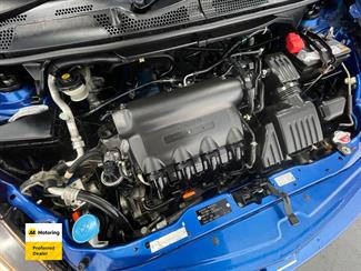 2006 Honda FIT - Thumbnail
