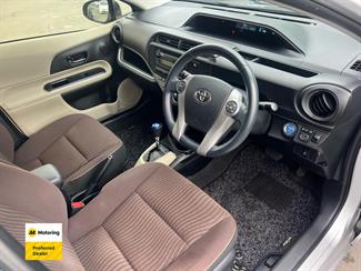 2013 Toyota AQUA - Thumbnail