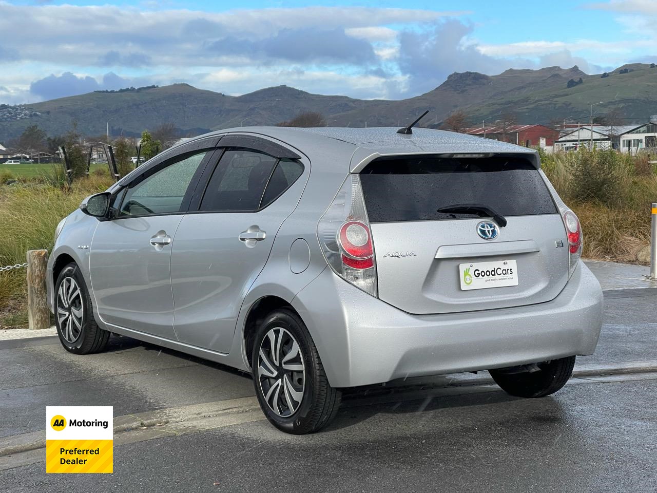 2013 Toyota AQUA