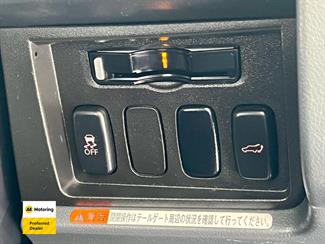 2012 Mitsubishi Delica - Thumbnail