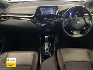 2018 Toyota C-HR - Thumbnail