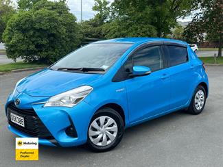 2017 Toyota VITZ - Thumbnail
