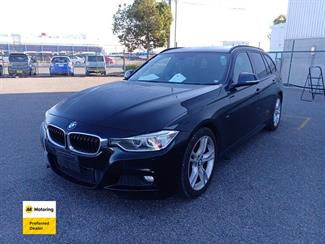 2013 BMW 320i - Thumbnail
