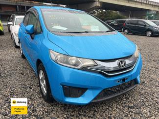 2013 Honda FIT - Thumbnail