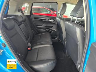 2013 Honda FIT - Thumbnail