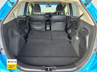 2013 Honda FIT - Thumbnail