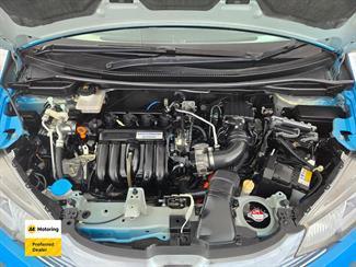 2013 Honda FIT - Thumbnail