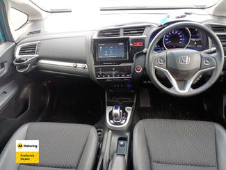 2013 Honda FIT - Thumbnail