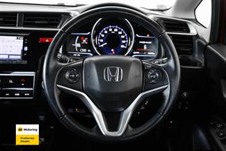 2016 Honda FIT - Thumbnail