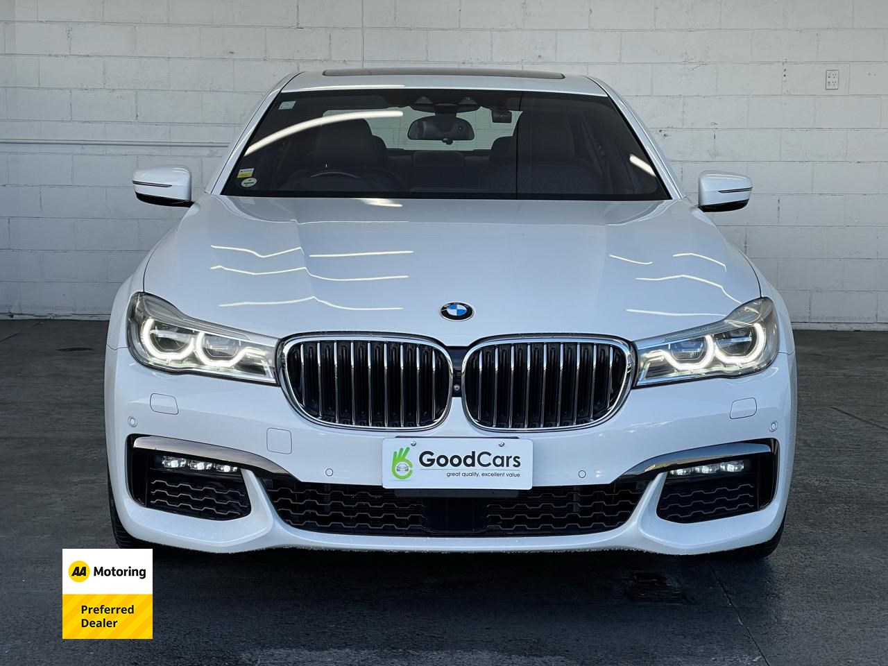 2016 BMW 740i