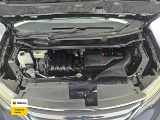 2014 Nissan Serena - Thumbnail