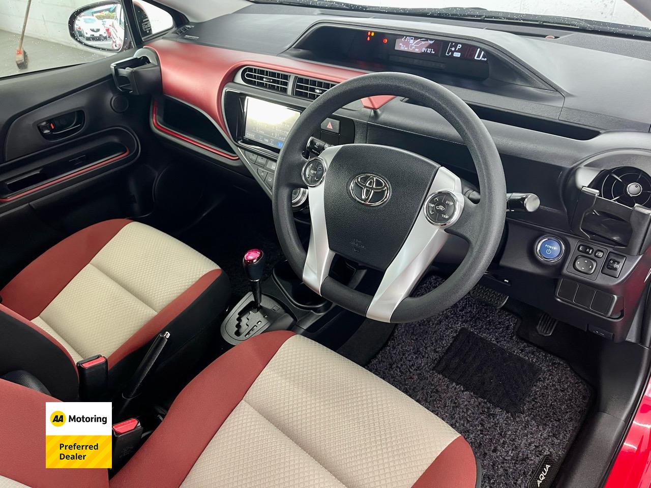 2016 Toyota AQUA