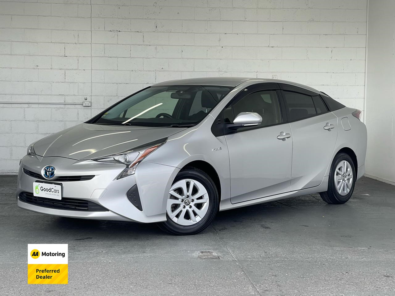 2017 Toyota PRIUS