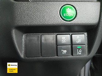2017 Honda FIT - Thumbnail