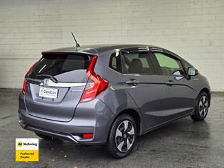 2017 Honda FIT - Thumbnail