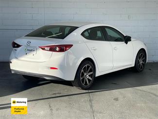 2016 Mazda AXELA - Thumbnail
