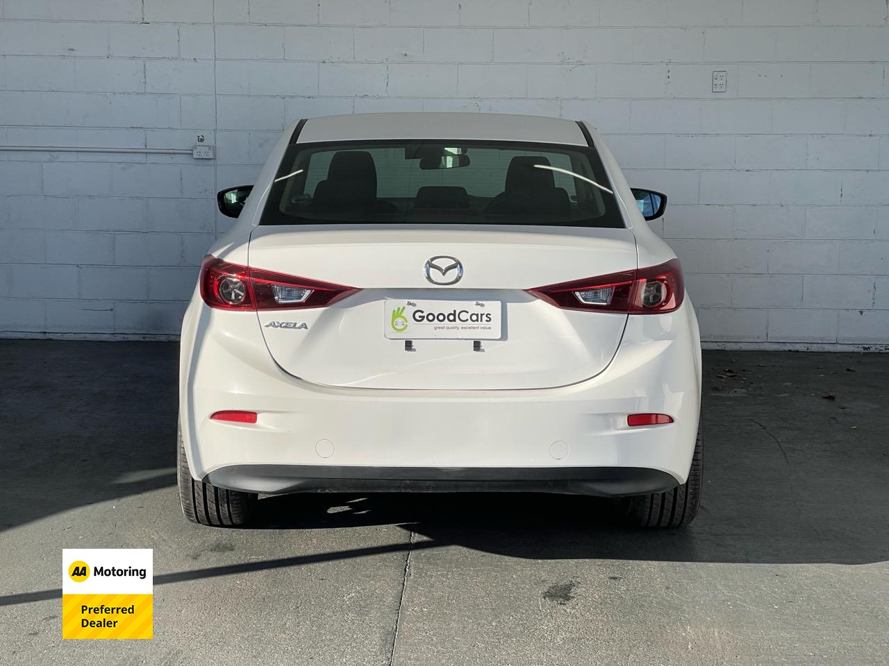2016 Mazda AXELA