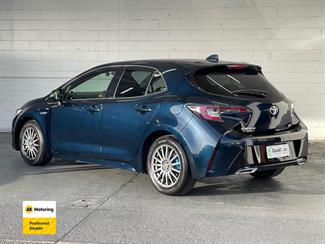 2018 Toyota COROLLA - Thumbnail