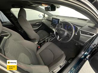 2018 Toyota COROLLA - Thumbnail