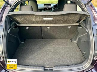 2020 Toyota Yaris - Thumbnail
