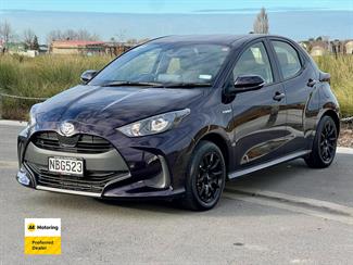 2020 Toyota Yaris - Thumbnail