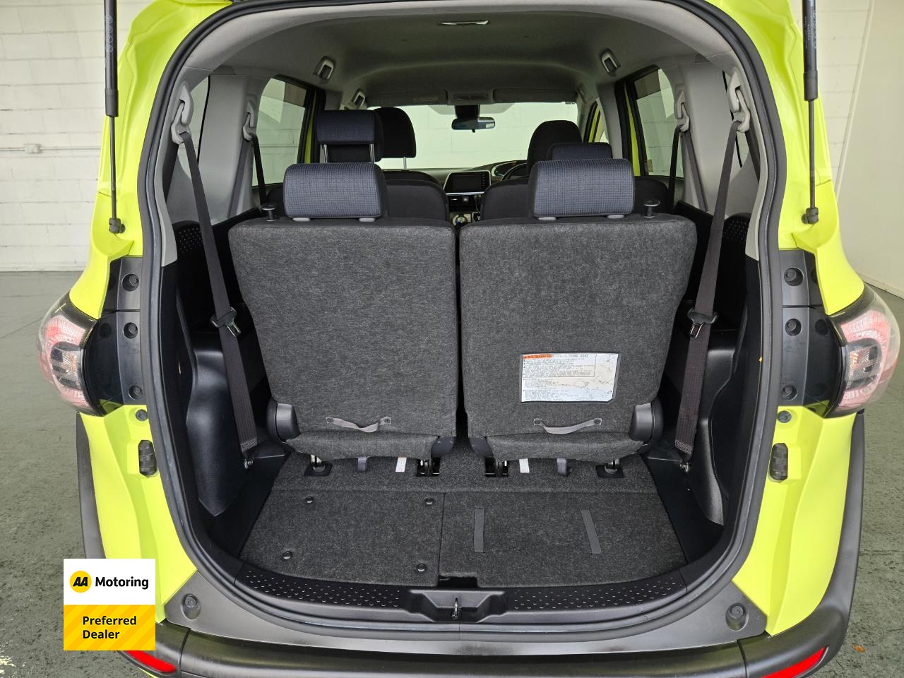 2016 Toyota Sienta