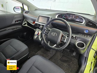 2016 Toyota Sienta - Thumbnail