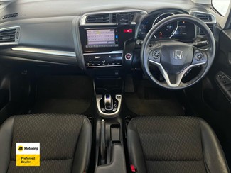 2015 Honda FIT - Thumbnail