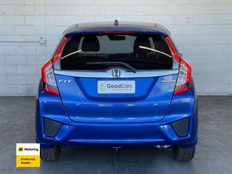 2015 Honda FIT - Thumbnail