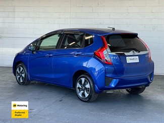 2015 Honda FIT - Thumbnail