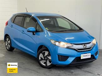 2014 Honda FIT - Thumbnail