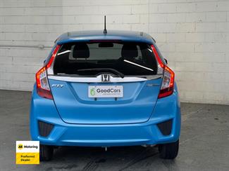 2014 Honda FIT - Thumbnail