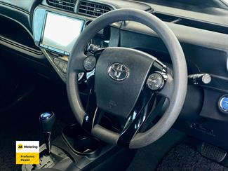 2016 Toyota AQUA - Thumbnail