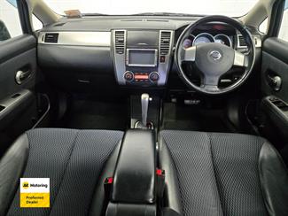 2011 Nissan Tiida - Thumbnail