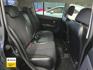 2011 Nissan Tiida - Thumbnail