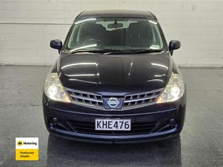 2011 Nissan Tiida - Thumbnail