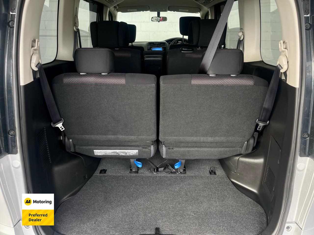2013 Nissan Serena
