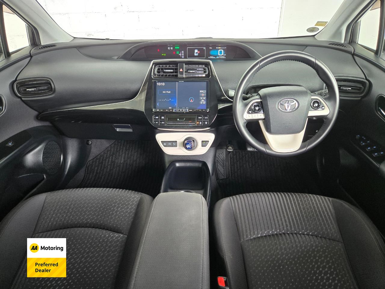 2017 Toyota PRIUS