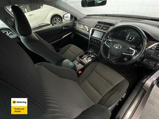 2015 Toyota CAMRY - Thumbnail