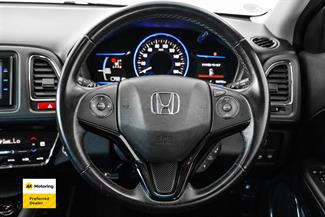 2015 Honda Vezel - Thumbnail