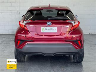2018 Toyota C-HR - Thumbnail