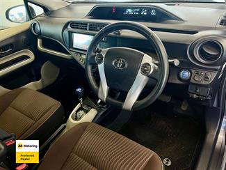 2014 Toyota AQUA - Thumbnail