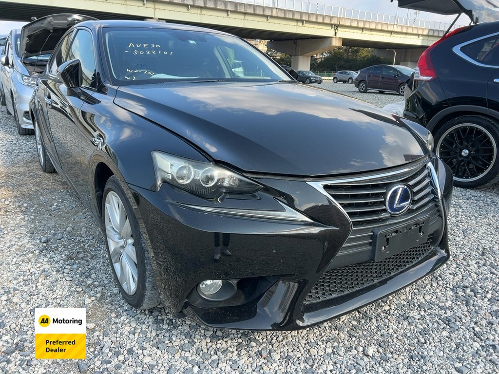 2014 Lexus IS 300h